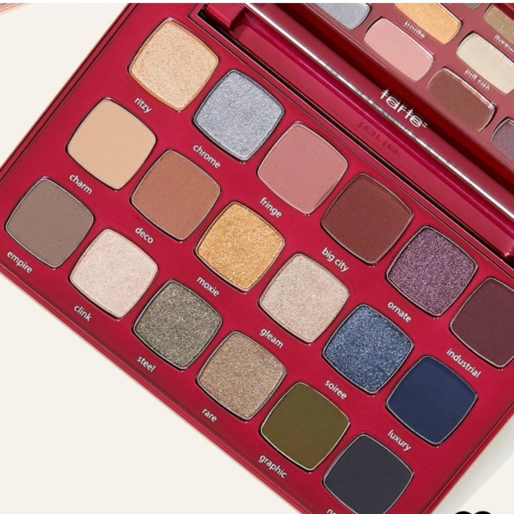 Tarte glamour palette includes 18 shades